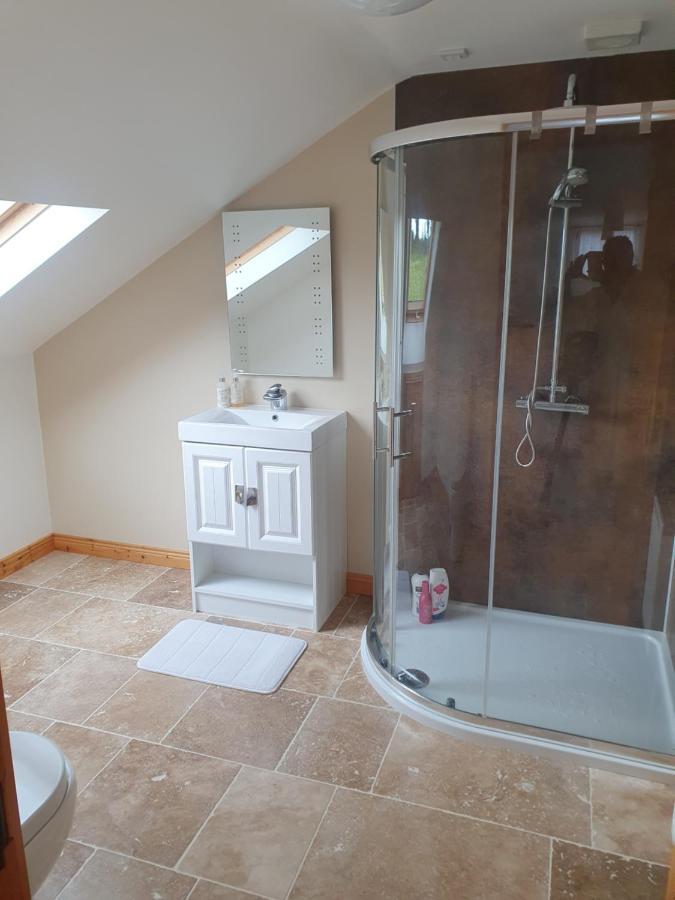 Urkers' Guest Accommodation Crossmaglen Екстер'єр фото