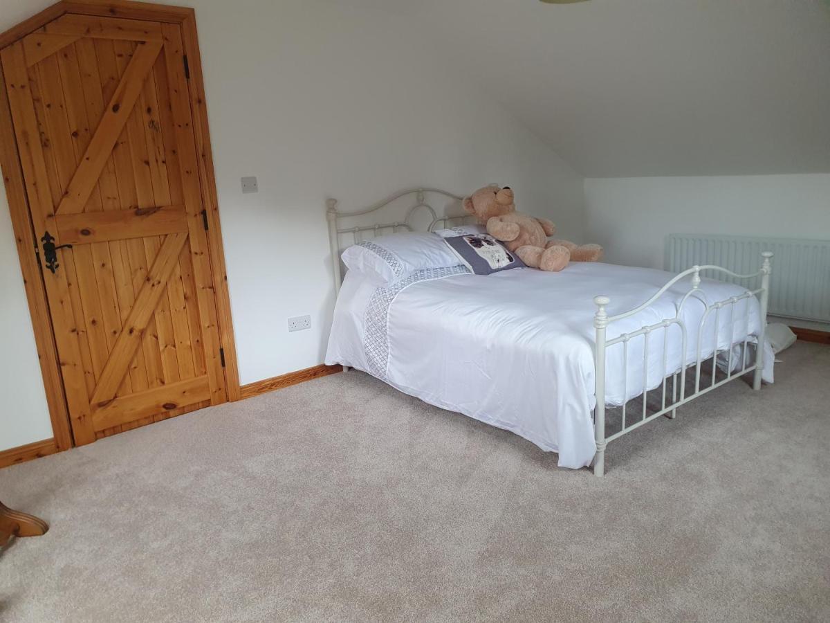 Urkers' Guest Accommodation Crossmaglen Екстер'єр фото